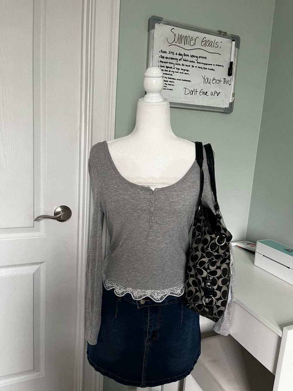 Long sleeve top